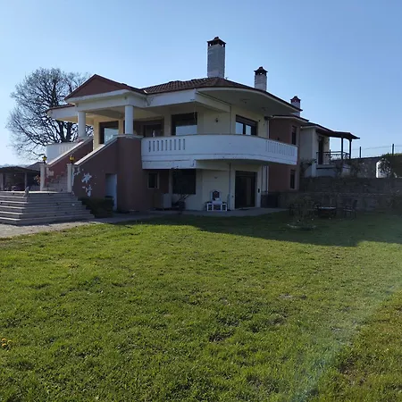 Μονοκατοικία Δίπλα Στην Πόλη Grevena Exterior foto
